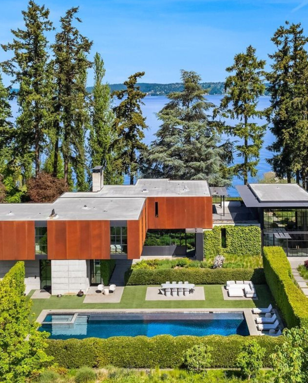 Triptych on Lake Washington by architect Tom Kundig