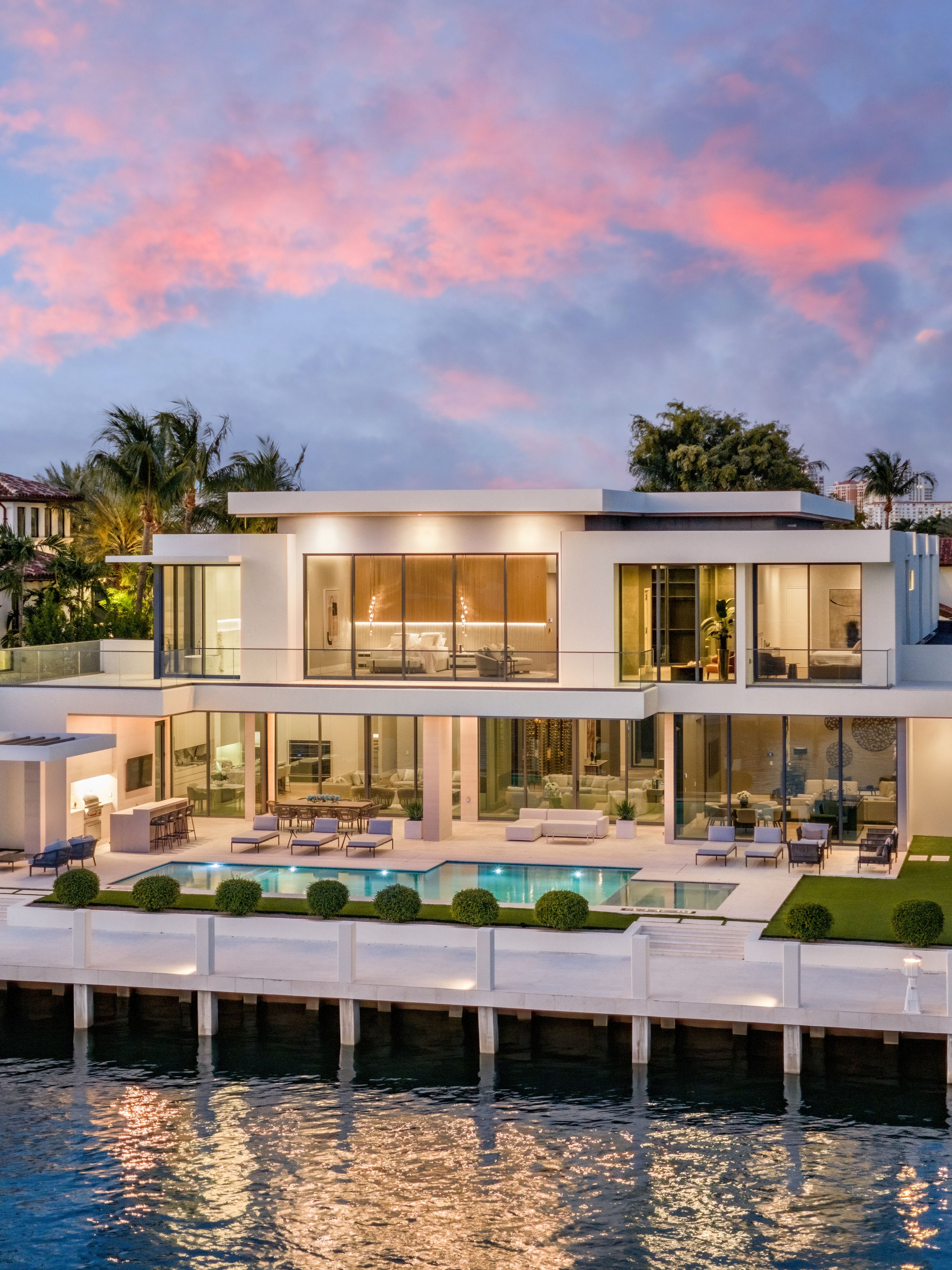 Harbor Beach waterfront estate in Fort Lauderdale